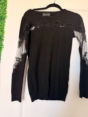 Frank Lyman Black Elegant Top – Size Small